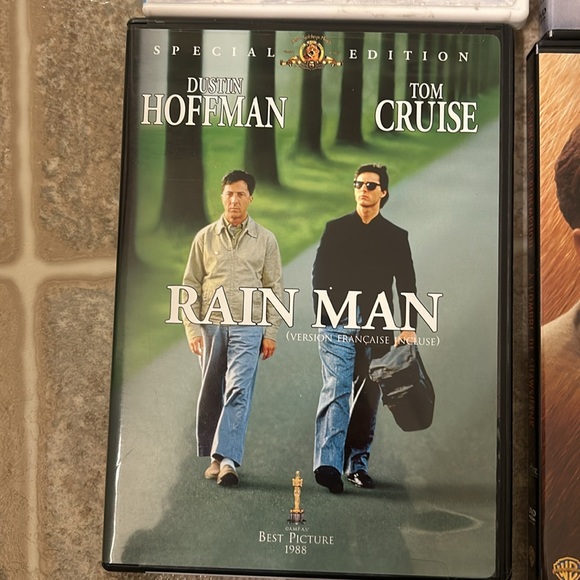 Collection of  16 DVDs. Variety of titles. - Picture 16 of 16